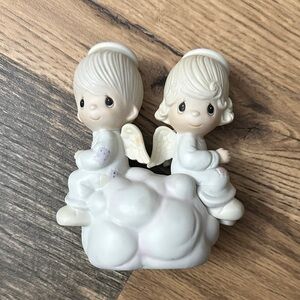 Precious Moments “but love goes on forever” angels figurine
